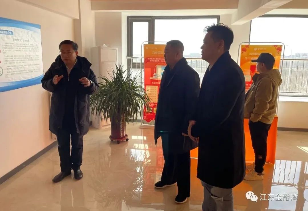 江東金融灣董事長到天津拜訪多家企業(yè)